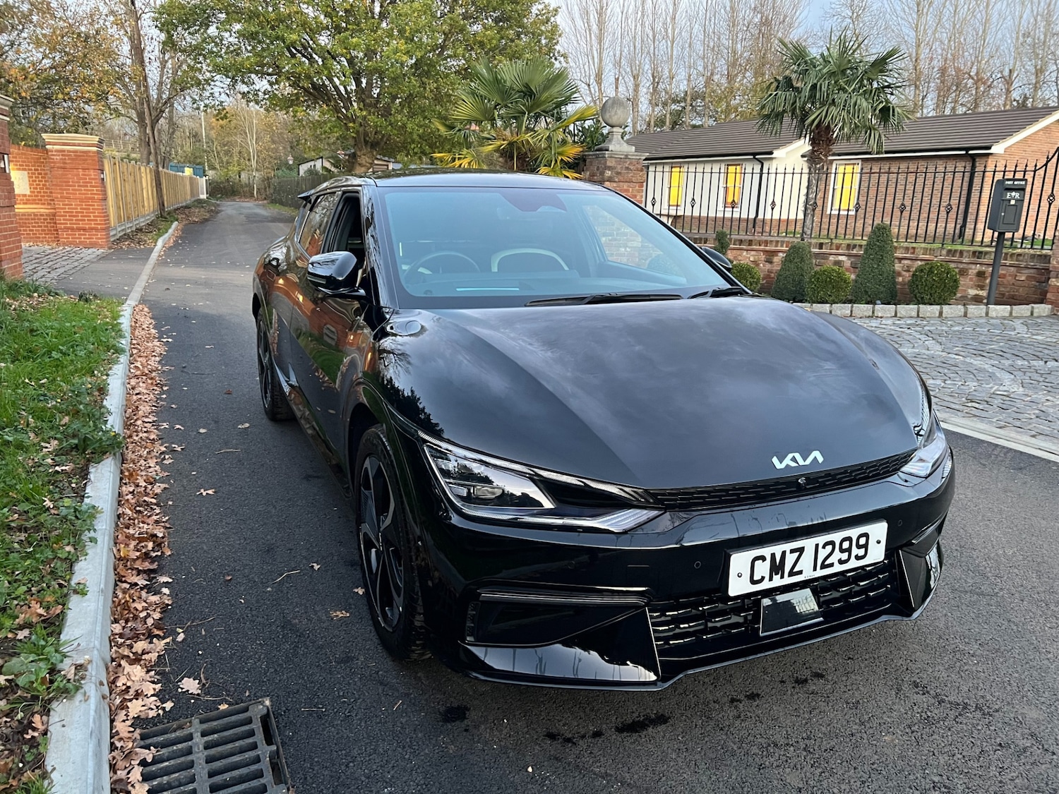 Used Kia EV6 2023 for sale - 77187281: Photo 2