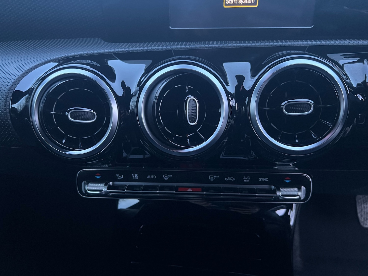 Used Mercedes-Benz A-Class 2019 for sale - 77618921: Photo 13