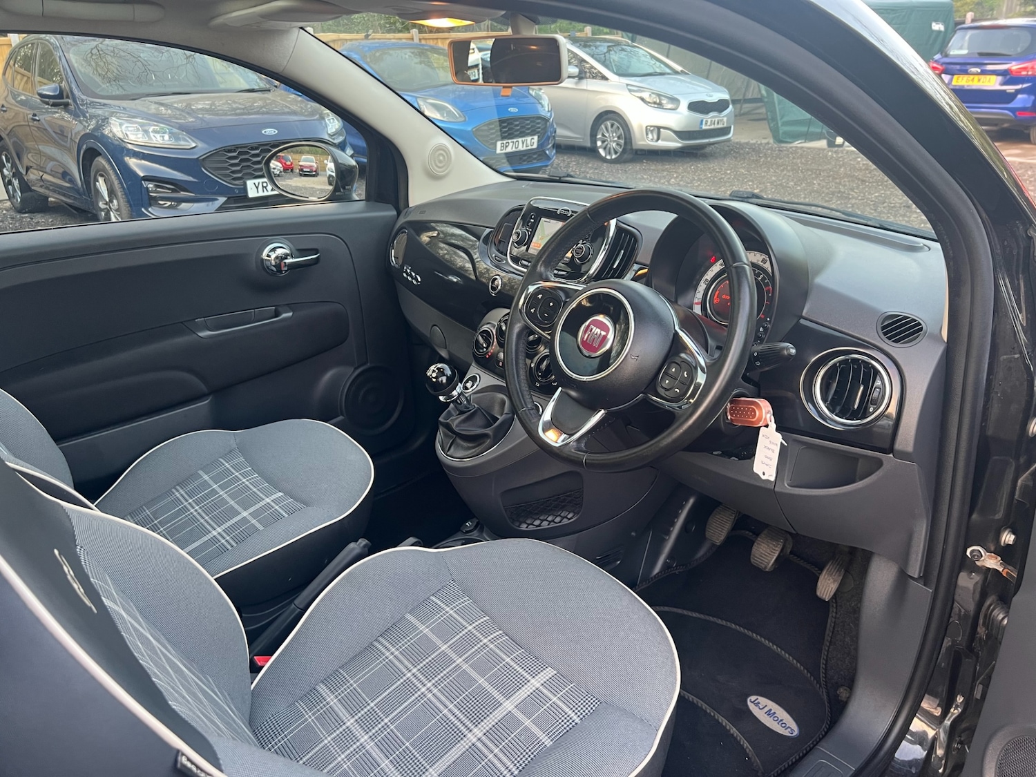 Used Fiat 500 2016 for sale - 78169395: Photo 9