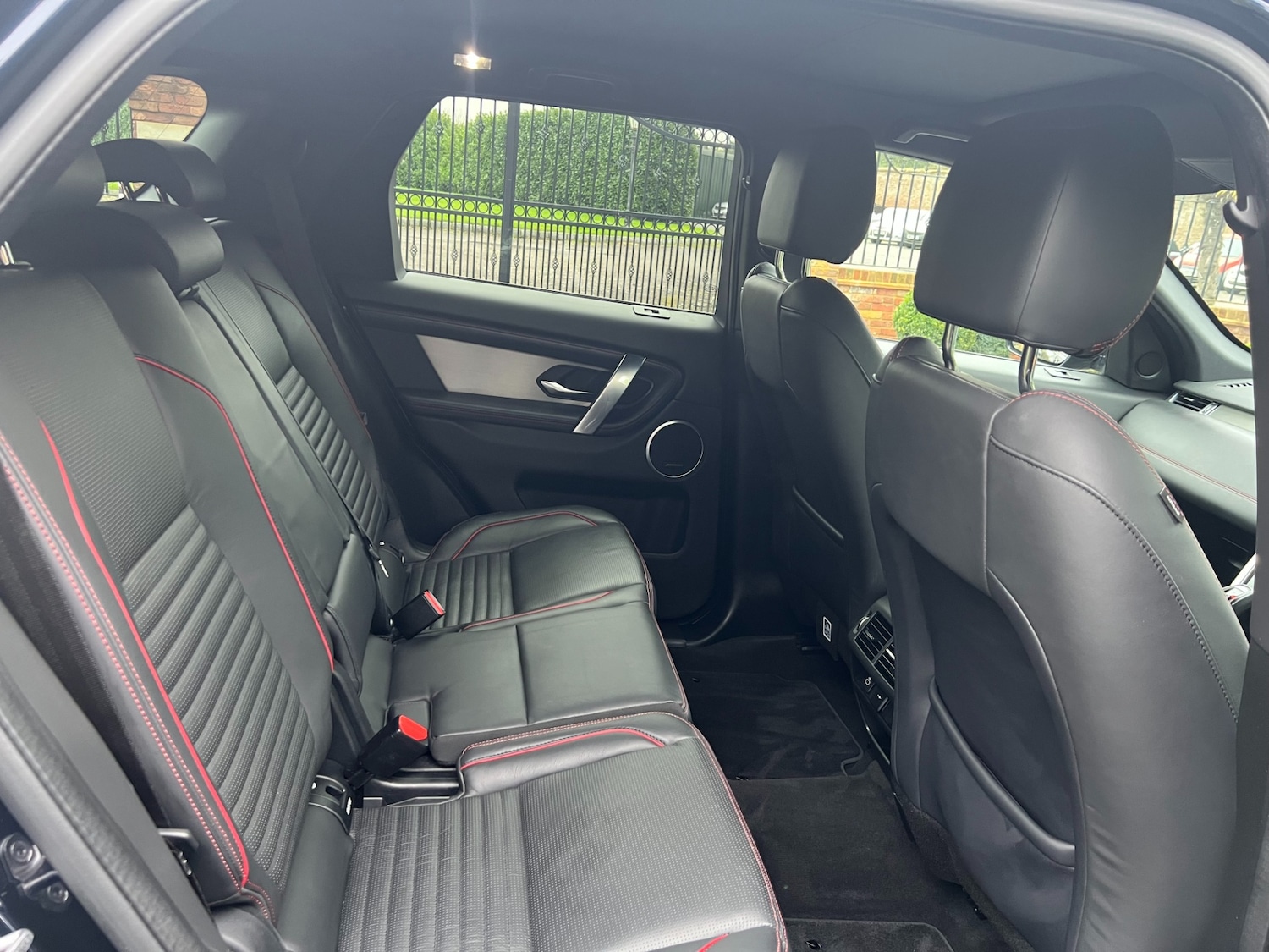 Used Land Rover Discovery Sport 2021 for sale - 77179972: Photo 26