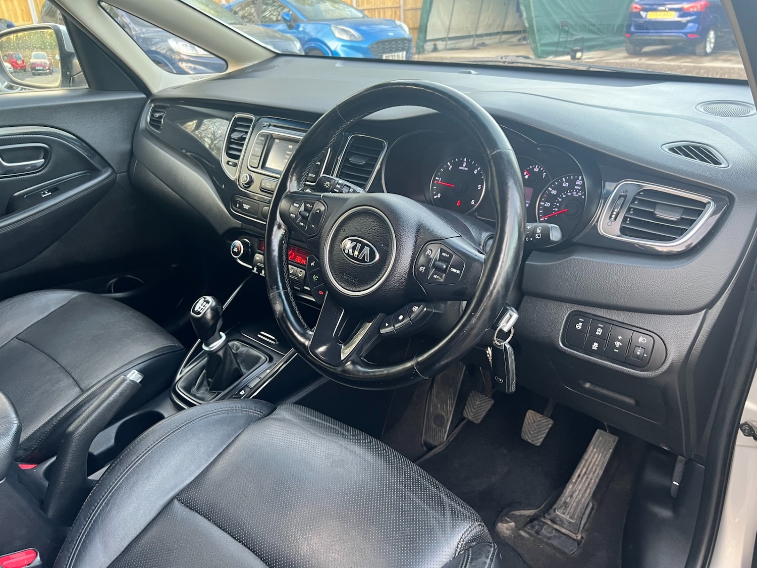 Used Kia Carens 2014 for sale - 78169407: Photo 10