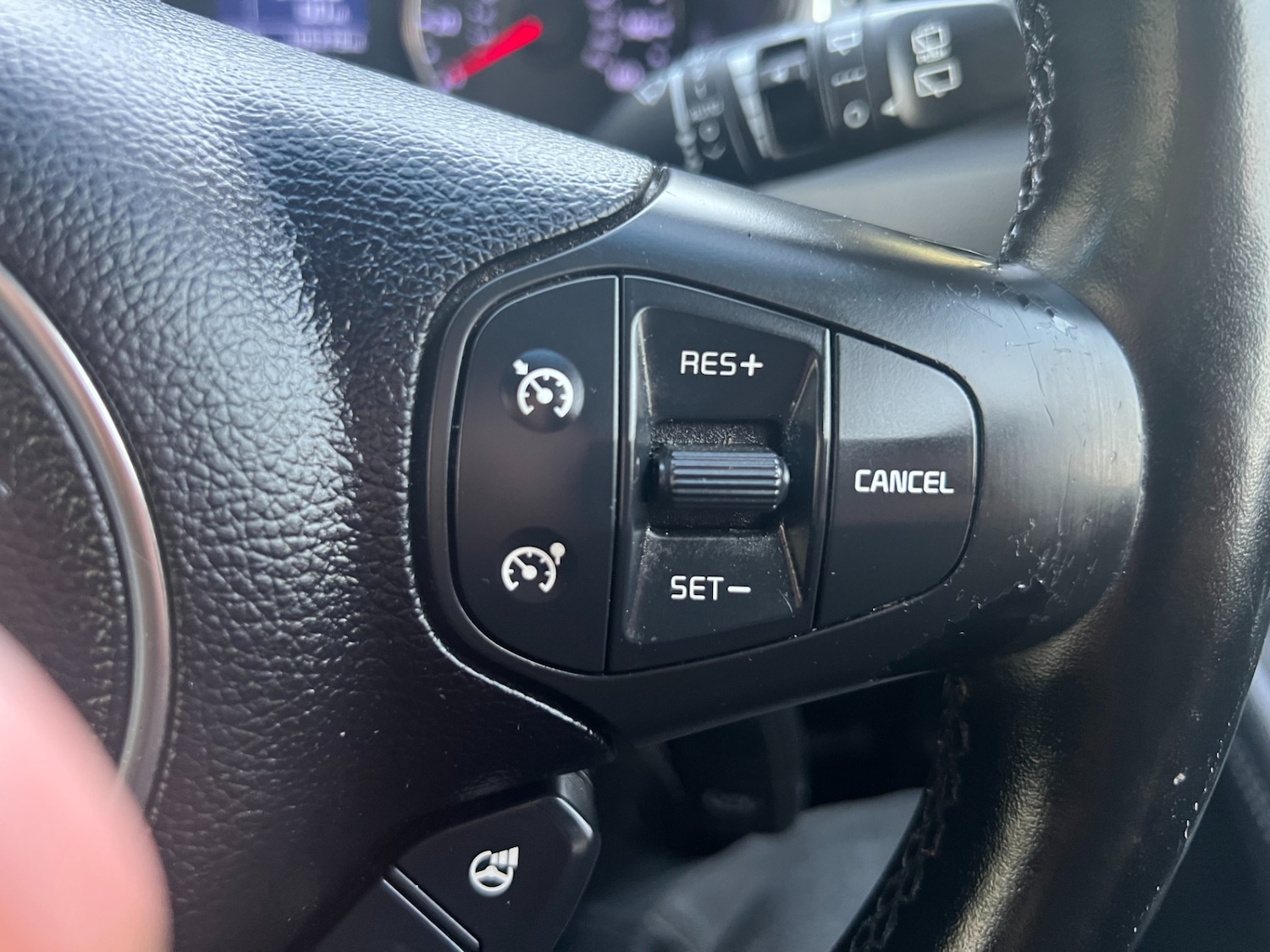 Used Kia Carens 2014 for sale - 78169407: Photo 19