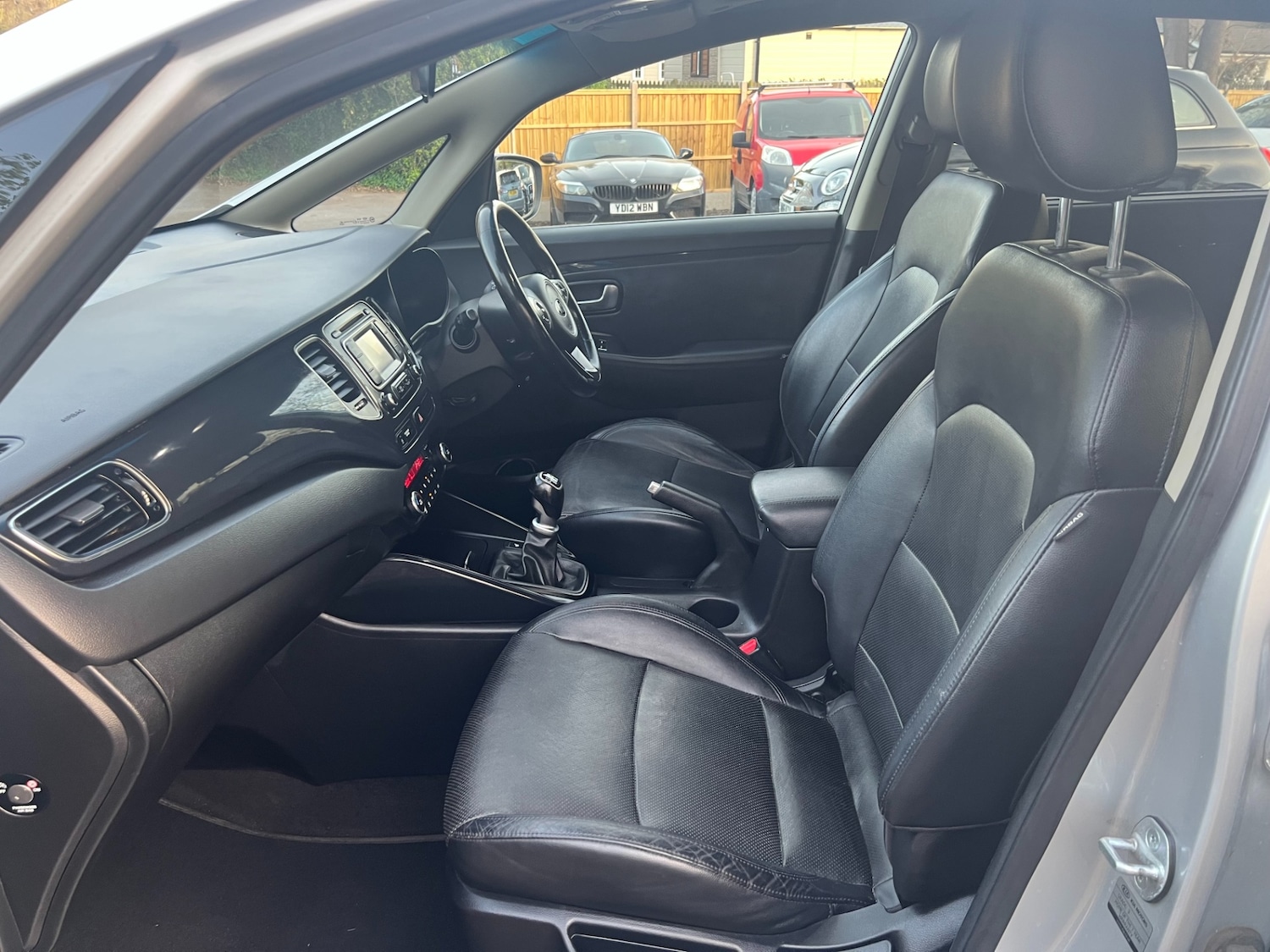 Used Kia Carens 2014 for sale - 78169407: Photo 28