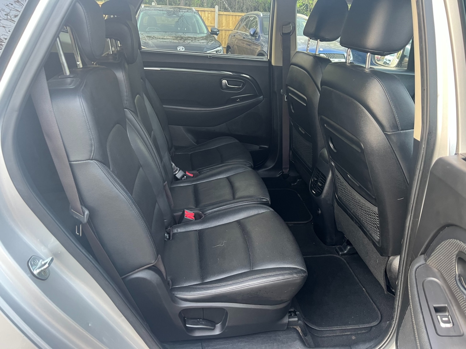 Used Kia Carens 2014 for sale - 78169407: Photo 29