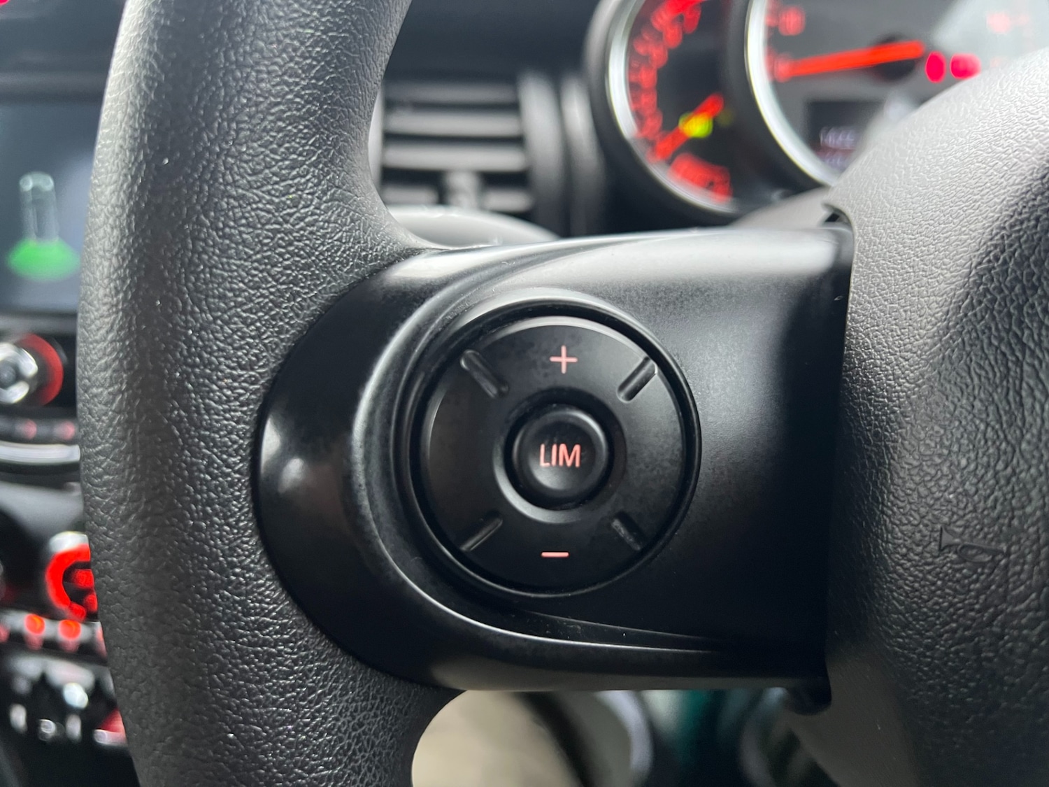 Used MINI Hatch 2019 for sale - 77289497: Photo 29