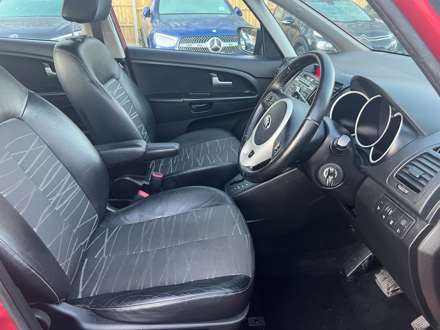 Used Kia Venga 2014 for sale - 77654137: Photo 9