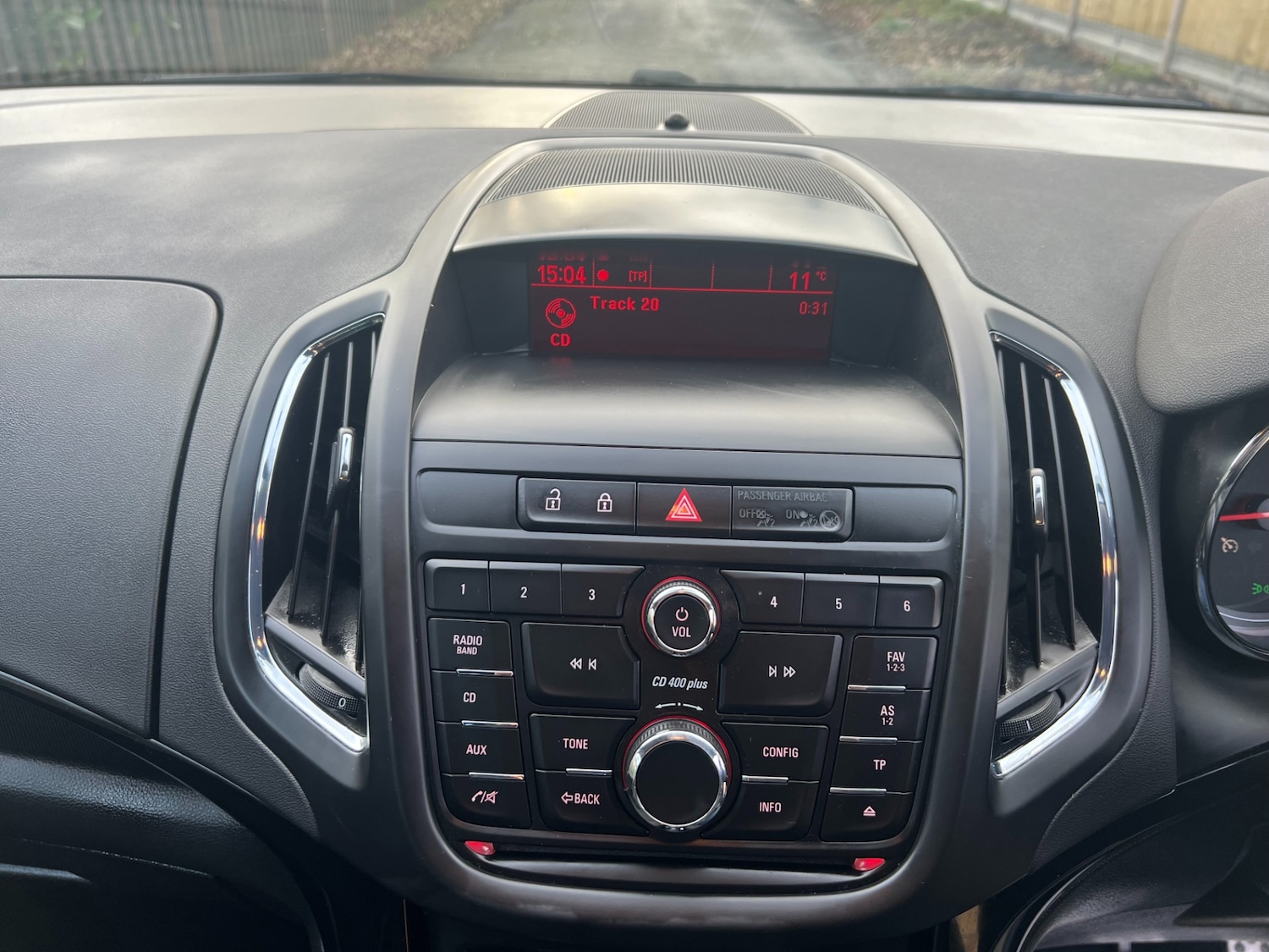 Used Vauxhall Zafira 2015 for sale - 77384676: Photo 17