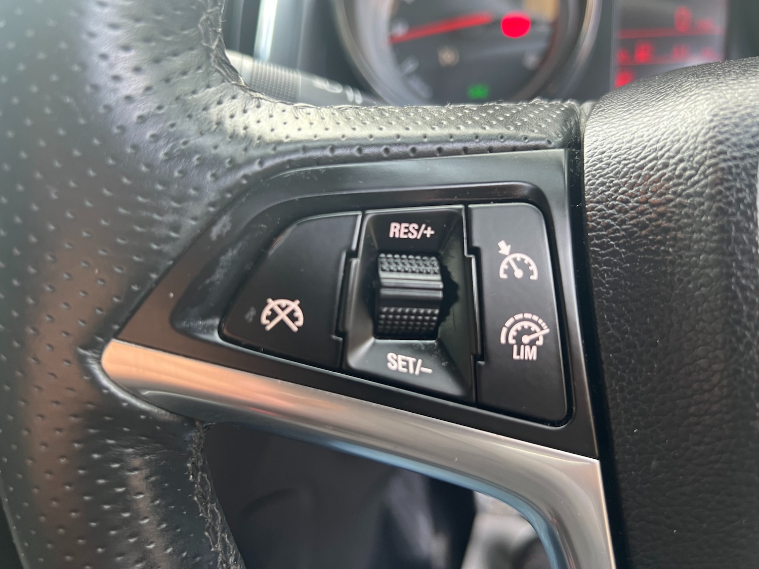 Used Vauxhall Zafira 2015 for sale - 77384676: Photo 22