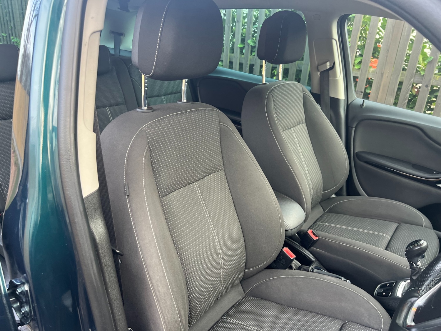 Used Vauxhall Zafira 2015 for sale - 77384676: Photo 28