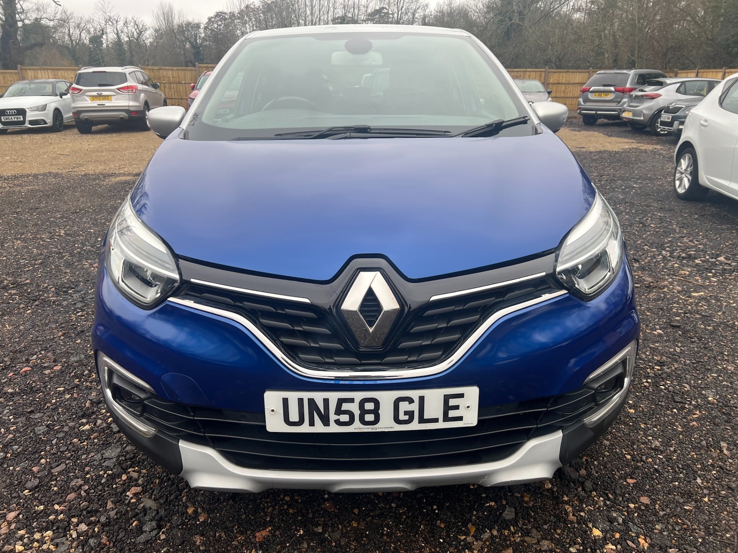 Used Renault Captur 2019 for sale - 77610626: Photo 3