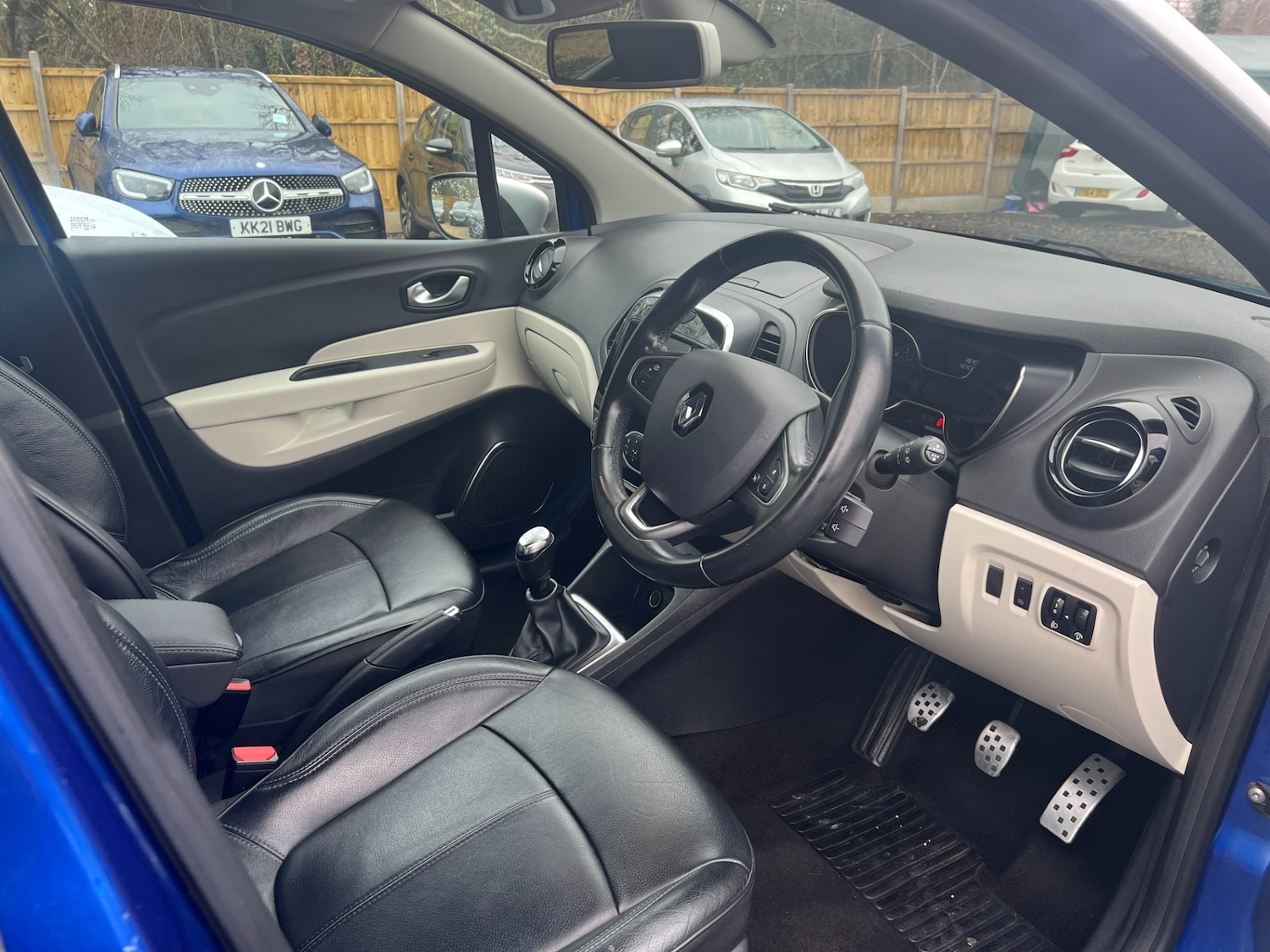 Used Renault Captur 2019 for sale - 77610626: Photo 9