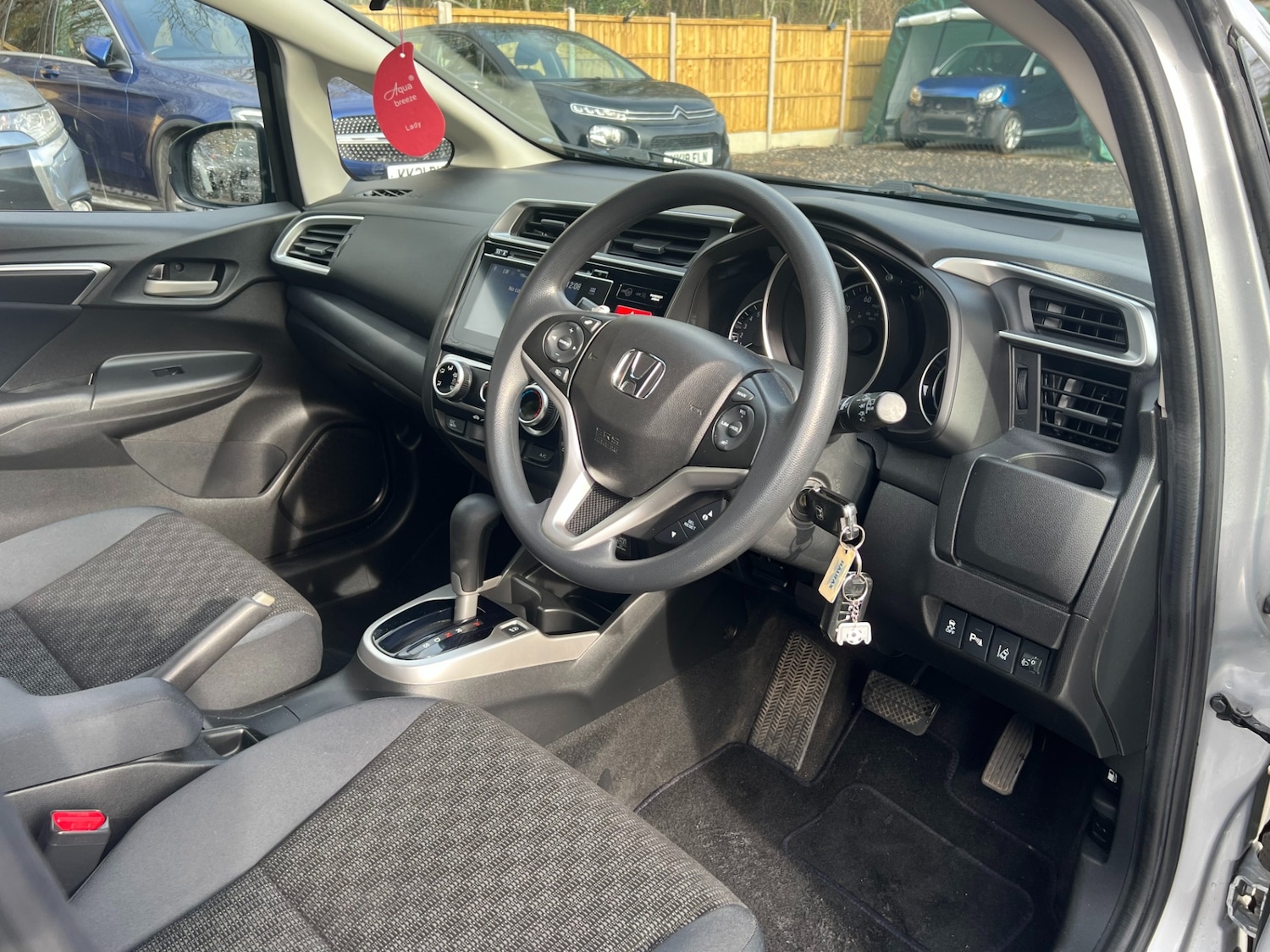 Used Honda Jazz 2016 for sale - 77548667: Photo 9