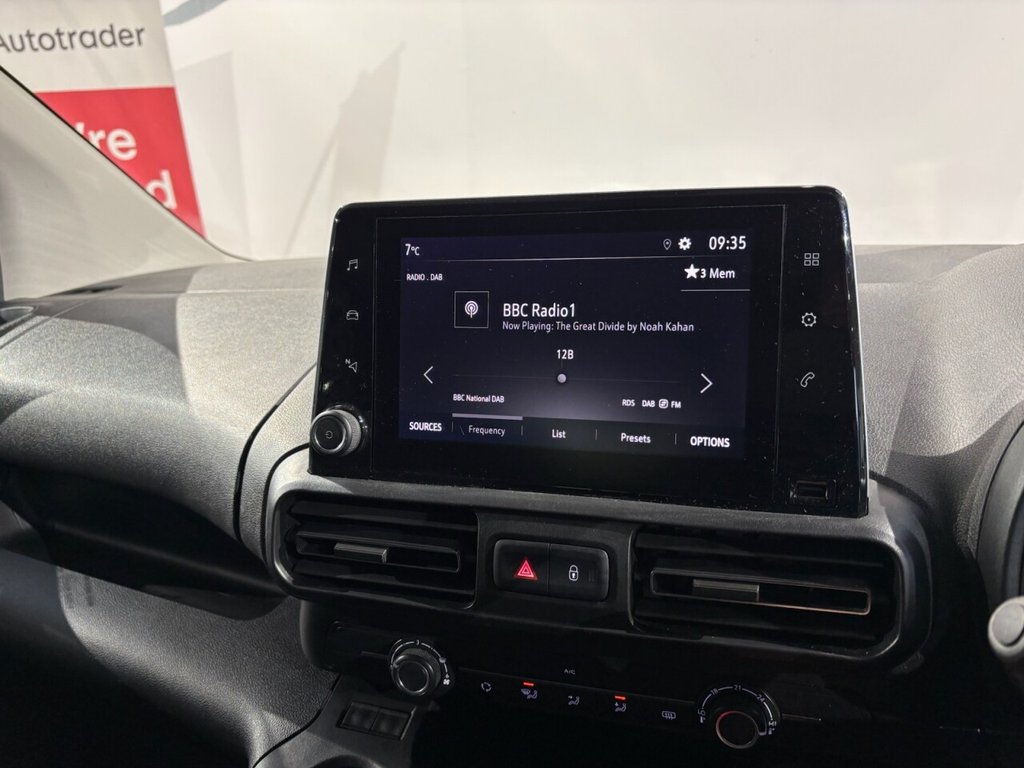 Used Vauxhall Combo Life 2021 for sale - 77620905: Photo 34