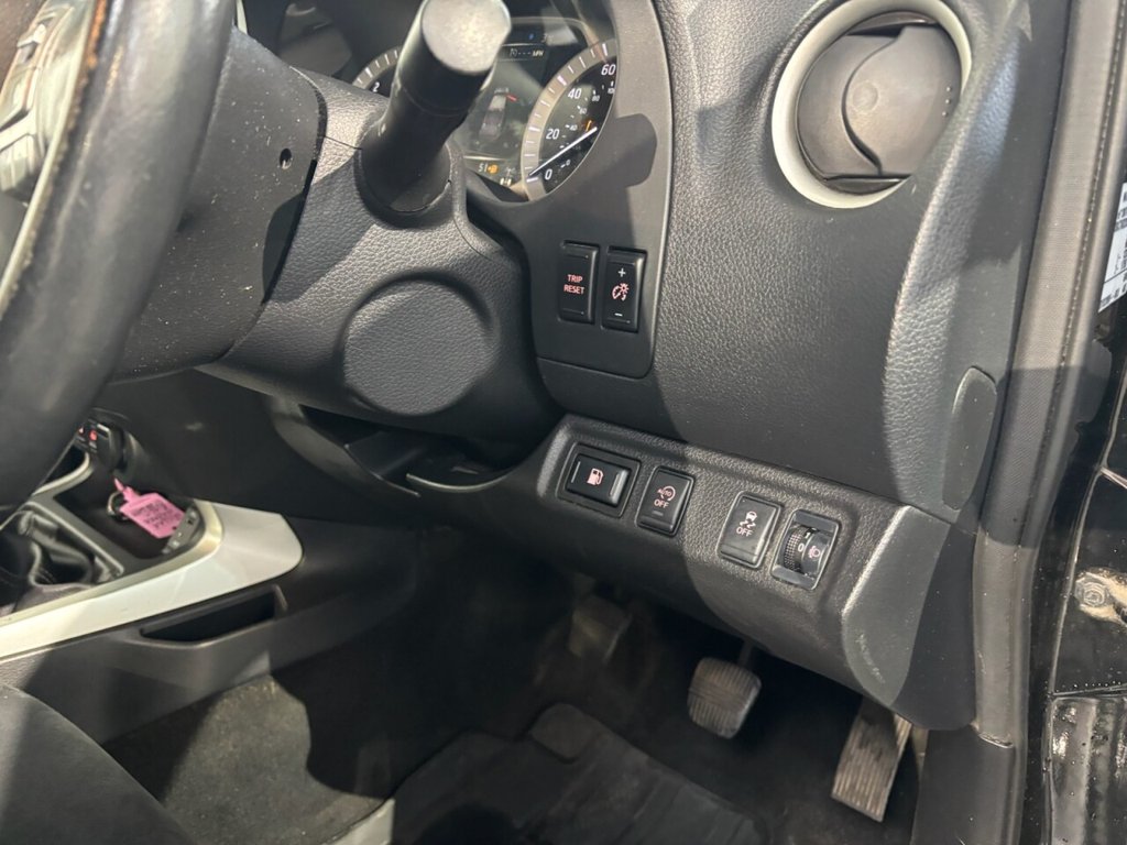 Used Nissan Navara 2016 for sale - 77122012: Photo 41