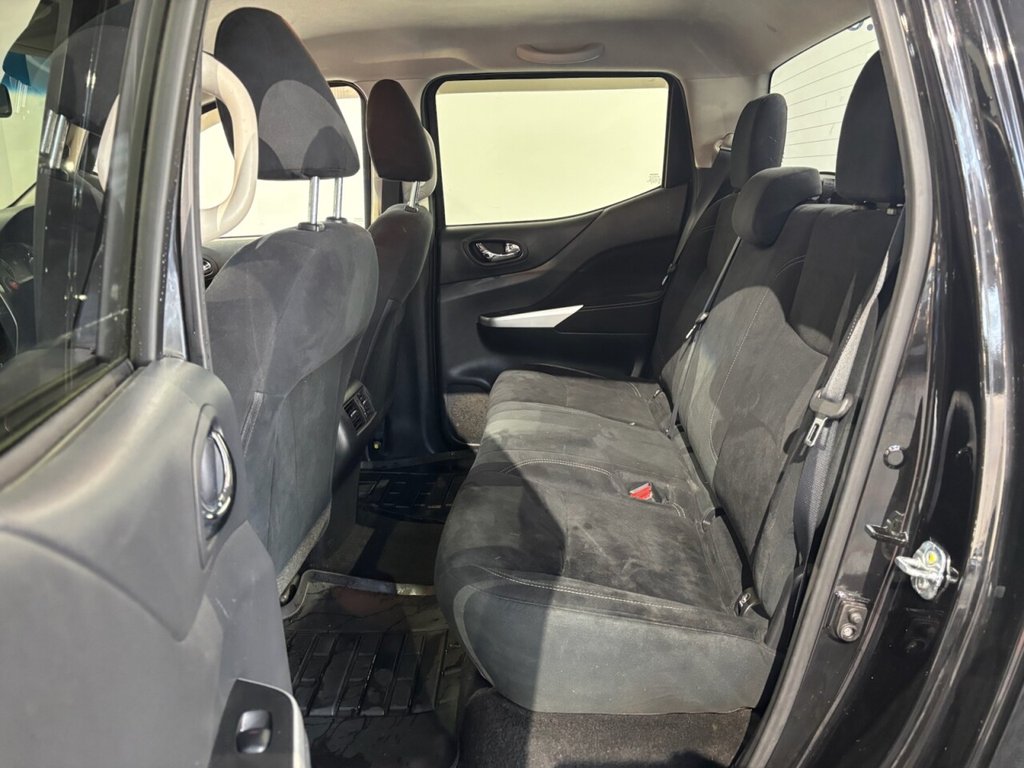 Used Nissan Navara 2016 for sale - 77122012: Photo 48