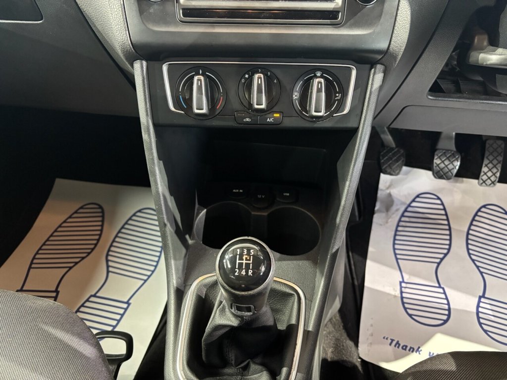 Used Volkswagen Polo 2015 for sale - 77302163: Photo 27