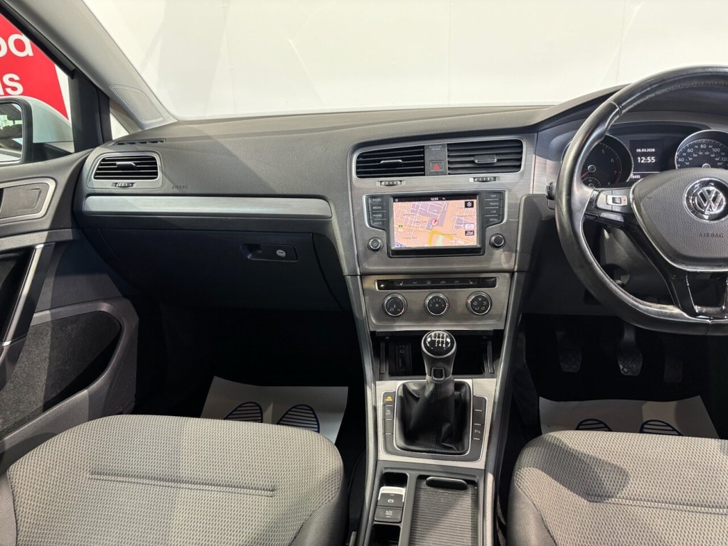 Used Volkswagen Golf 2016 for sale - 77780396: Photo 21