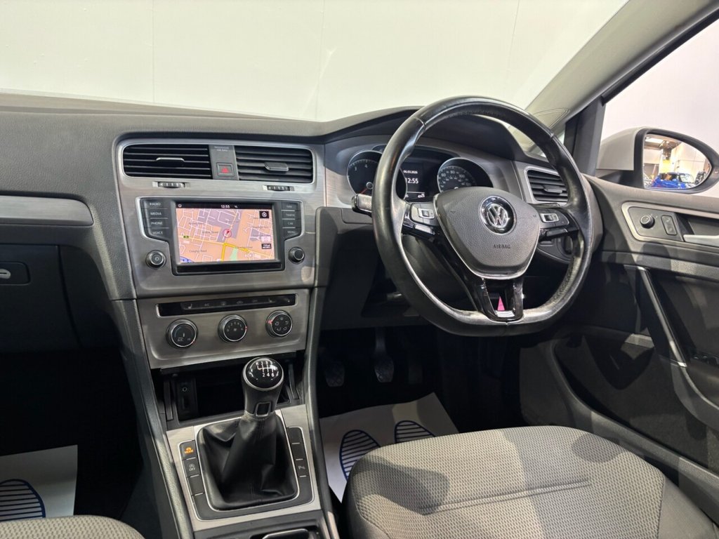 Used Volkswagen Golf 2016 for sale - 77780396: Photo 23