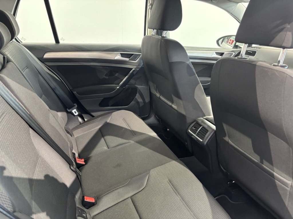 Used Volkswagen Golf 2016 for sale - 77780396: Photo 38