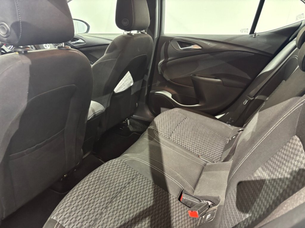 Used Vauxhall Astra 2017 for sale - 76626476: Photo 35