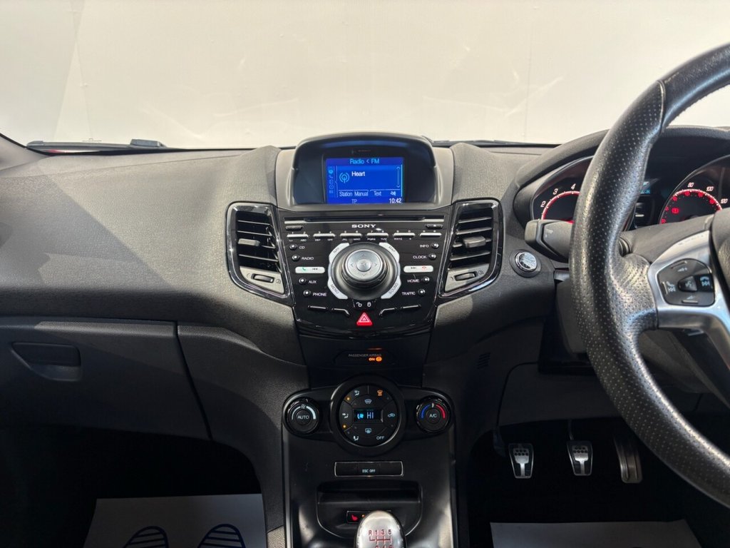 Used Ford Fiesta 2016 for sale - 77936375: Photo 21