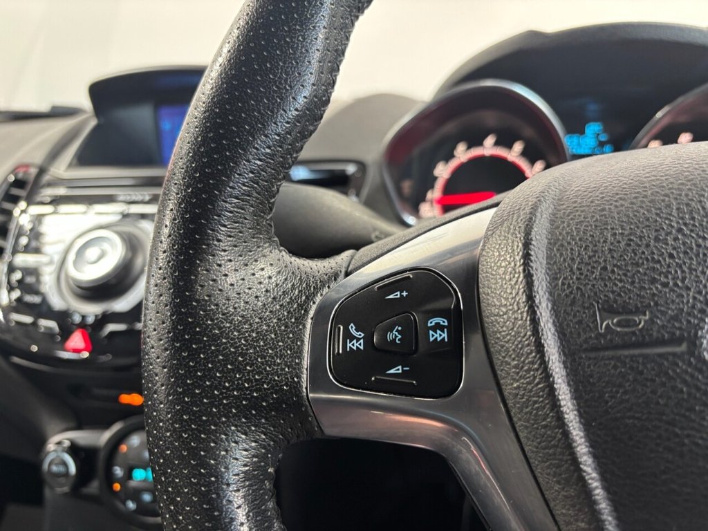 Used Ford Fiesta 2016 for sale - 77936375: Photo 29