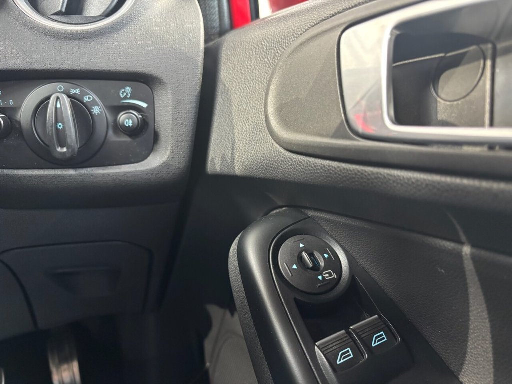 Used Ford Fiesta 2016 for sale - 77936375: Photo 37