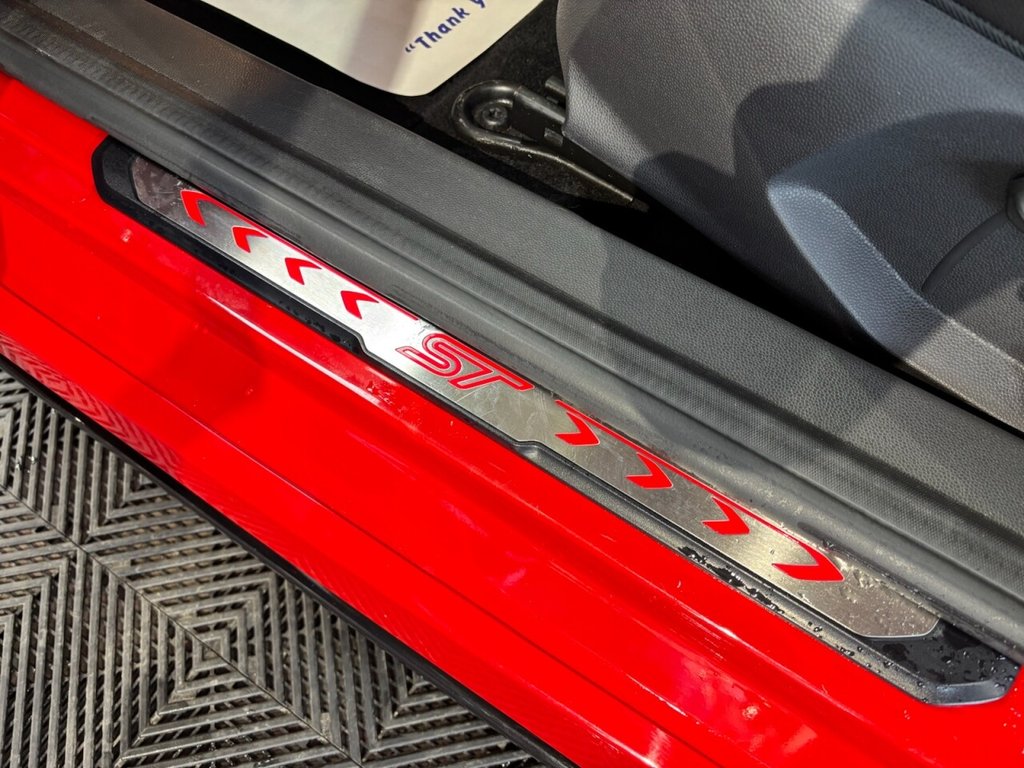 Used Ford Fiesta 2016 for sale - 77936375: Photo 38