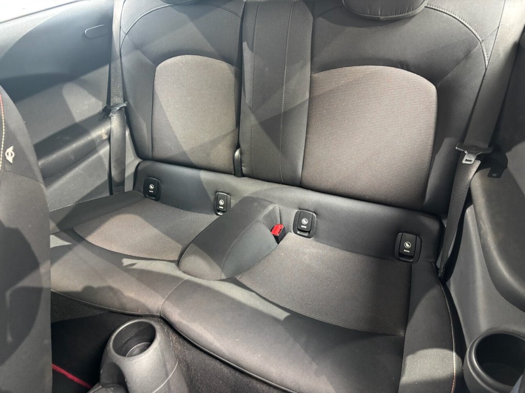 Used MINI Hatch 2014 for sale - 77935960: Photo 32
