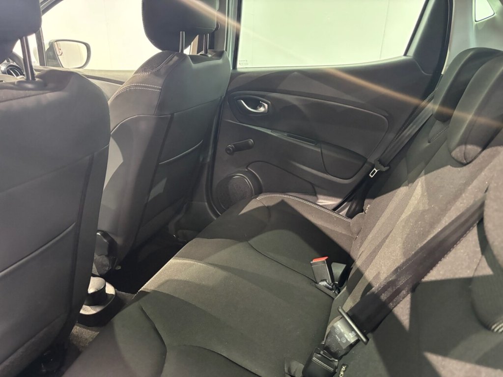 Used Renault Clio 2018 for sale - 78167058: Photo 37