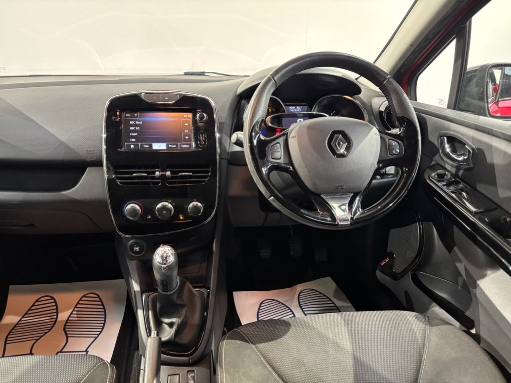 Used Renault Clio 2014 for sale - 76821162: Photo 18