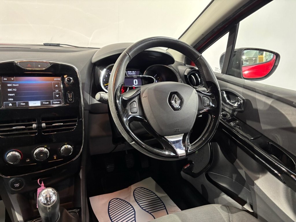 Used Renault Clio 2014 for sale - 76821162: Photo 26