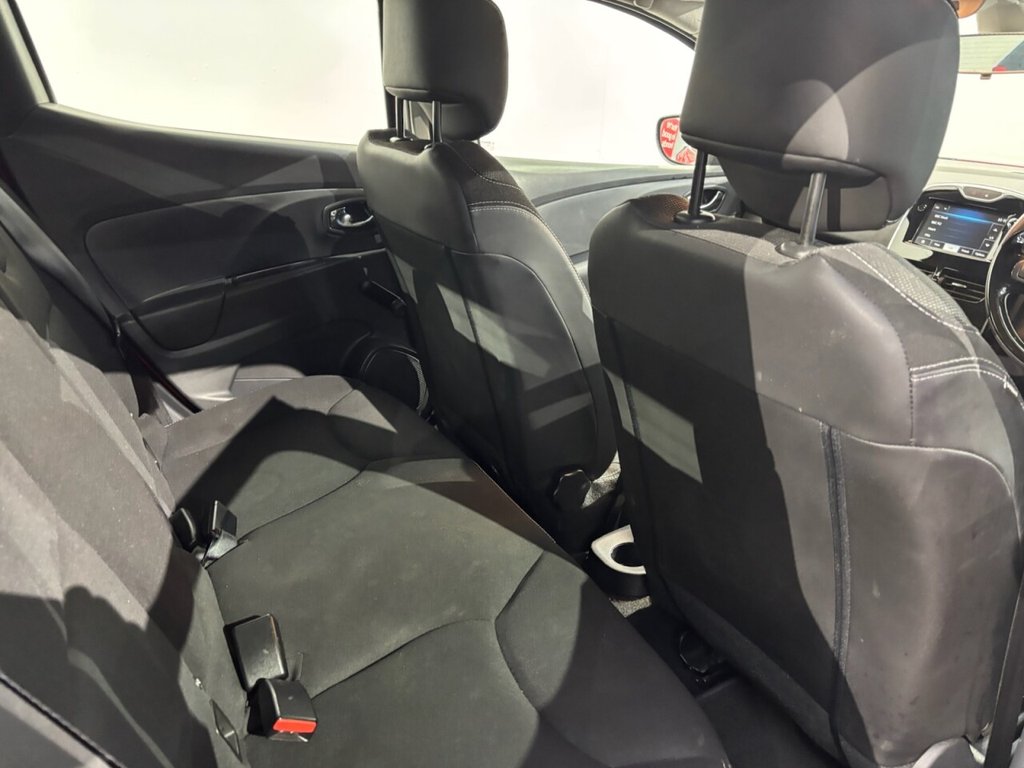 Used Renault Clio 2014 for sale - 76821162: Photo 38