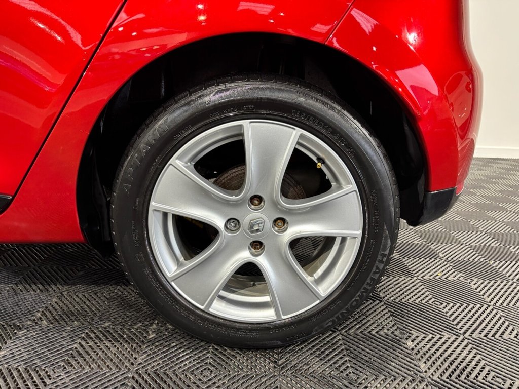 Used Renault Clio 2014 for sale - 76821162: Photo 44
