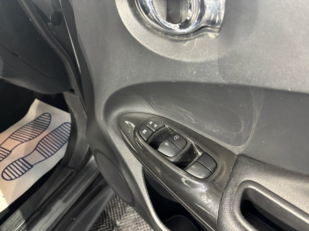 Used Nissan Juke 2017 for sale - 77477240: Photo 40