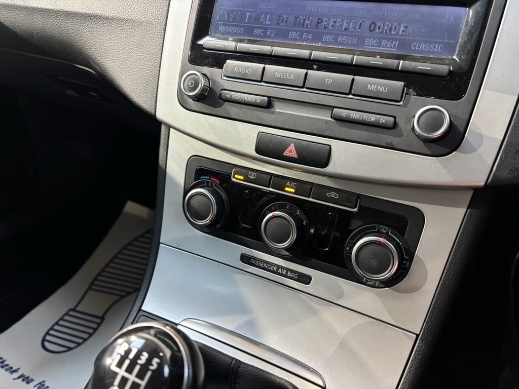 Used Volkswagen Passat 2014 for sale - 76820350: Photo 32