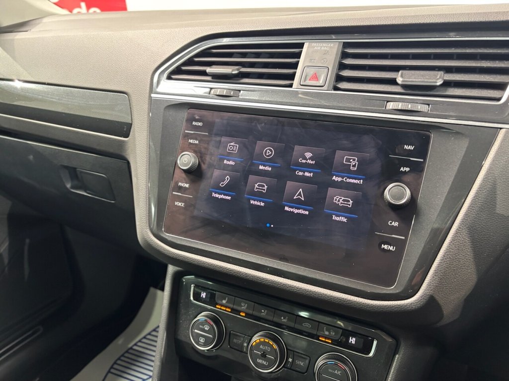 Used Volkswagen Tiguan 2018 for sale - 78200166: Photo 24