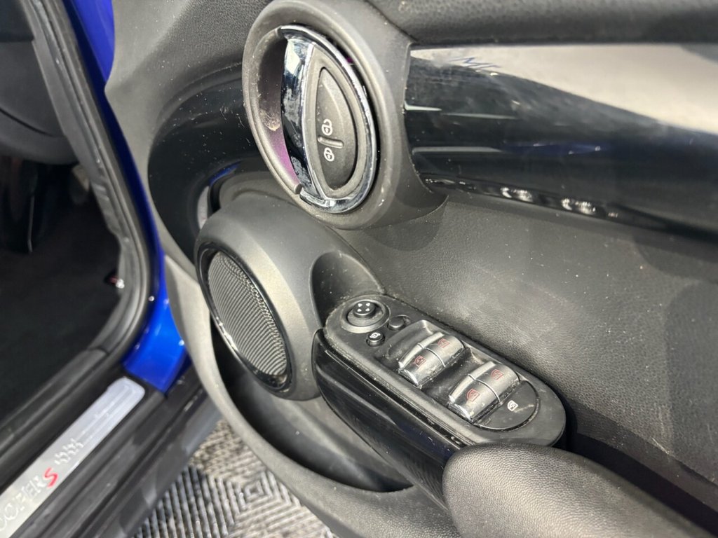 Used MINI Hatch 2018 for sale - 77546682: Photo 44