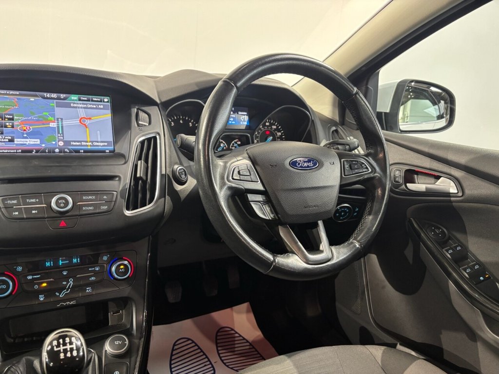 Used Ford Focus 2015 for sale - 77620969: Photo 25