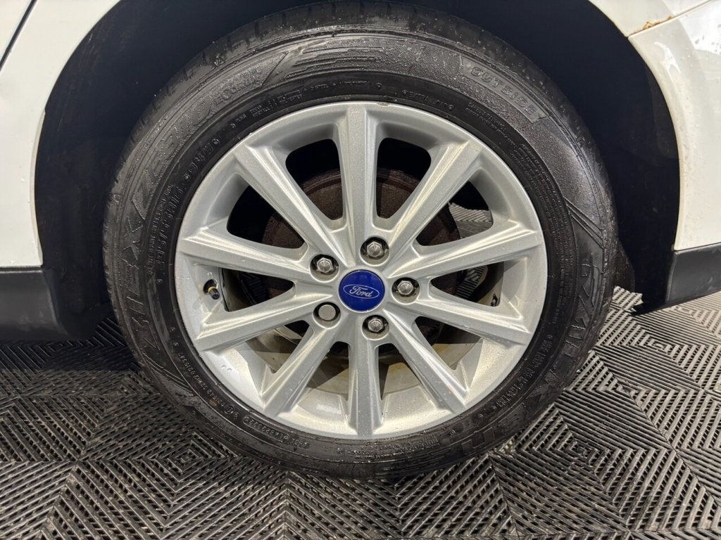 Used Ford Focus 2015 for sale - 77620969: Photo 43