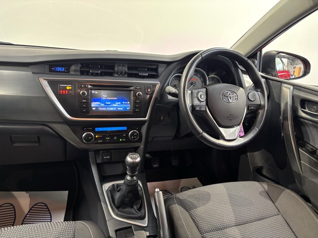 Used Toyota Auris 2015 for sale - 77621237: Photo 19