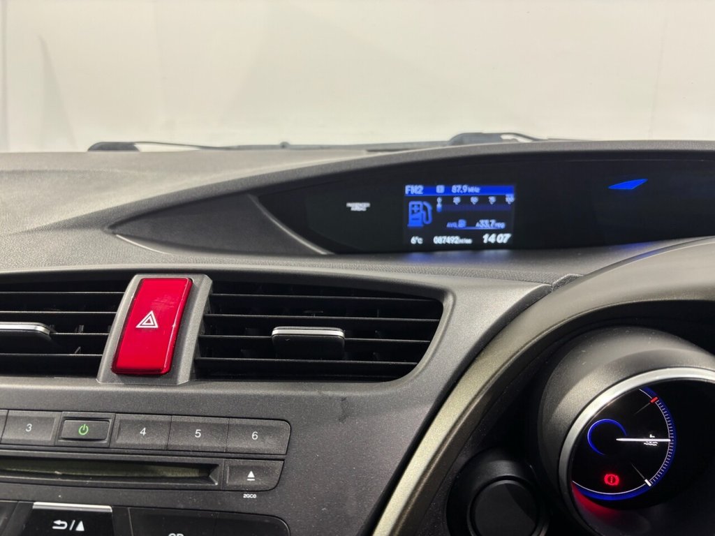 Used Honda Civic 2012 for sale - 77463674: Photo 30