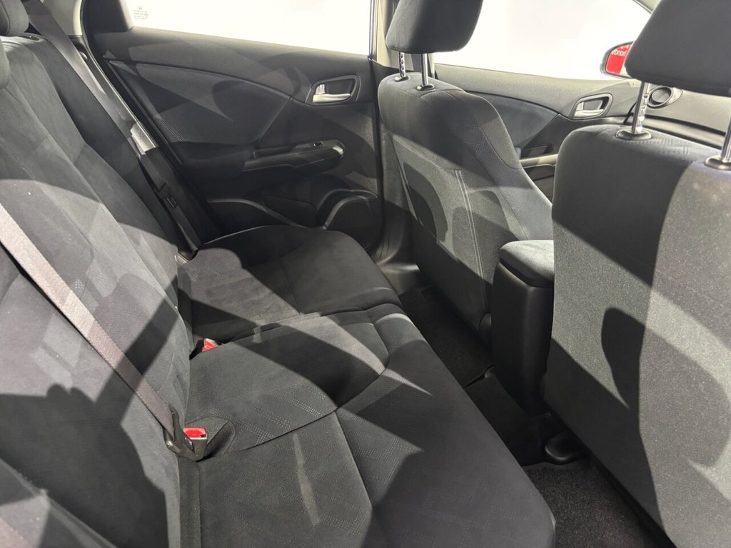 Used Honda Civic 2012 for sale - 77463674: Photo 33