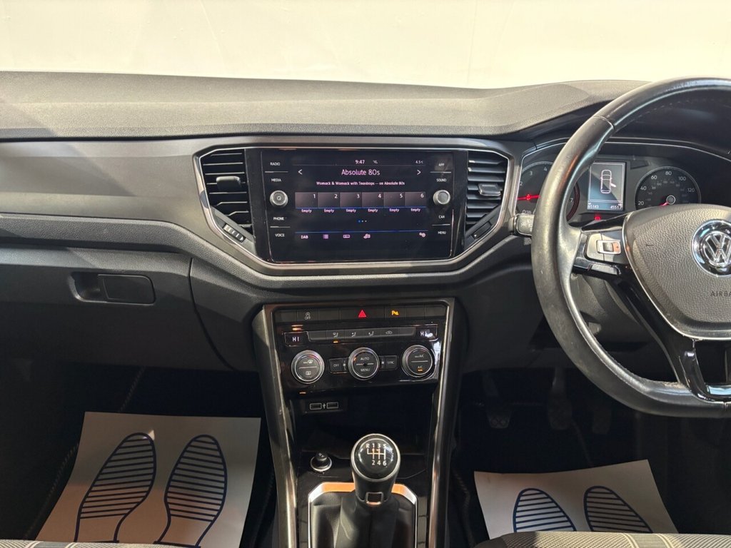 Used Volkswagen T-Roc 2018 for sale - 76883428: Photo 19