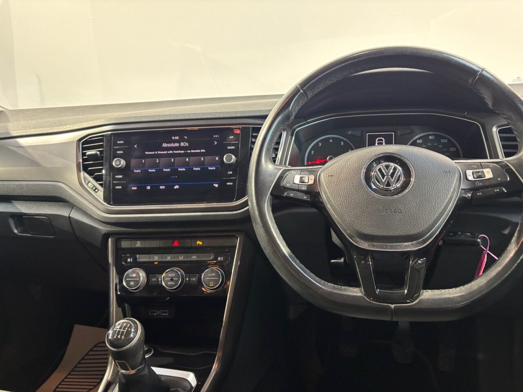 Used Volkswagen T-Roc 2018 for sale - 76883428: Photo 23