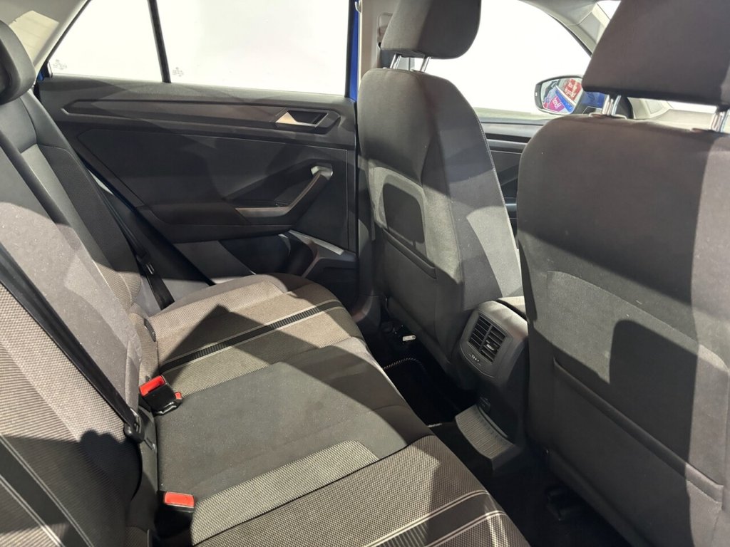 Used Volkswagen T-Roc 2018 for sale - 76883428: Photo 37