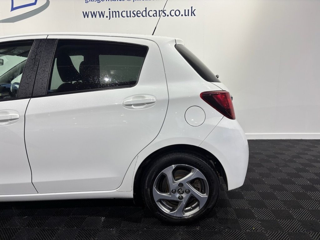 Used Toyota Yaris 2017 for sale - 77301928: Photo 10