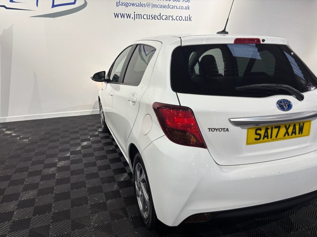 Used Toyota Yaris 2017 for sale - 77301928: Photo 23