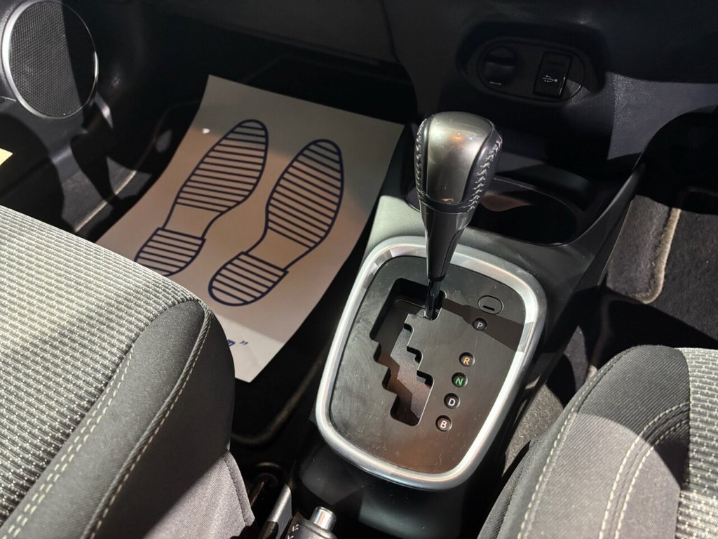 Used Toyota Yaris 2017 for sale - 77301928: Photo 31