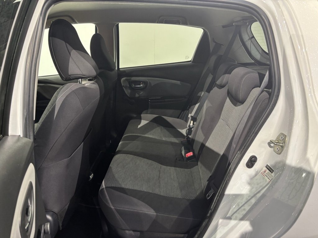 Used Toyota Yaris 2017 for sale - 77301928: Photo 45